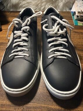 Oliver Cabell Black Leather Low-Top Sneakers with White Laces